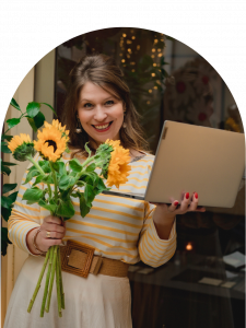 Cécile Adeline, copywriter et autrice de marque — Pyxis Communication
